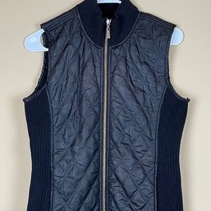 Prana Diva Black Quilted Vest Metal Zippers Ribbed Side Panels and Collar